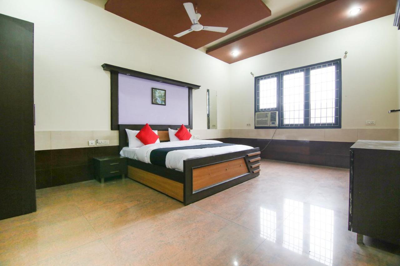Capital O 68148 Hotel Shree Jee Palace Ghaziabad Dış mekan fotoğraf